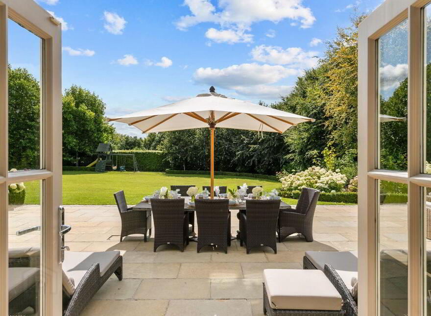 Swordlestown Lodge, Punchestown, Punchestown, W91R2VW