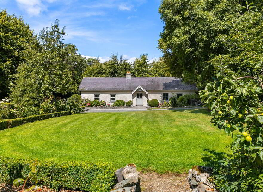 Swordlestown Lodge, Punchestown, Punchestown, W91R2VW