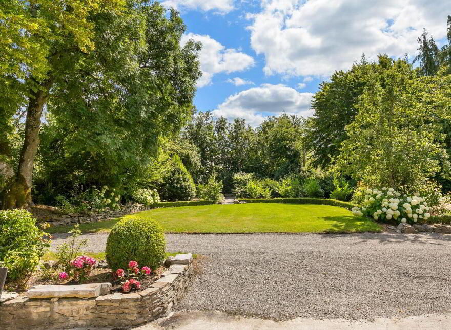 Swordlestown Lodge, Punchestown, Punchestown, W91R2VW