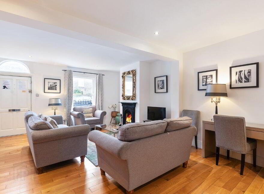 18 Albert Place East, Grand Canal Street, Dublin 2, D02AH61