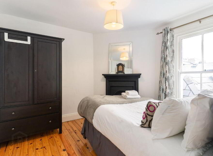 18 Albert Place East, Grand Canal Street, Dublin 2, D02AH61