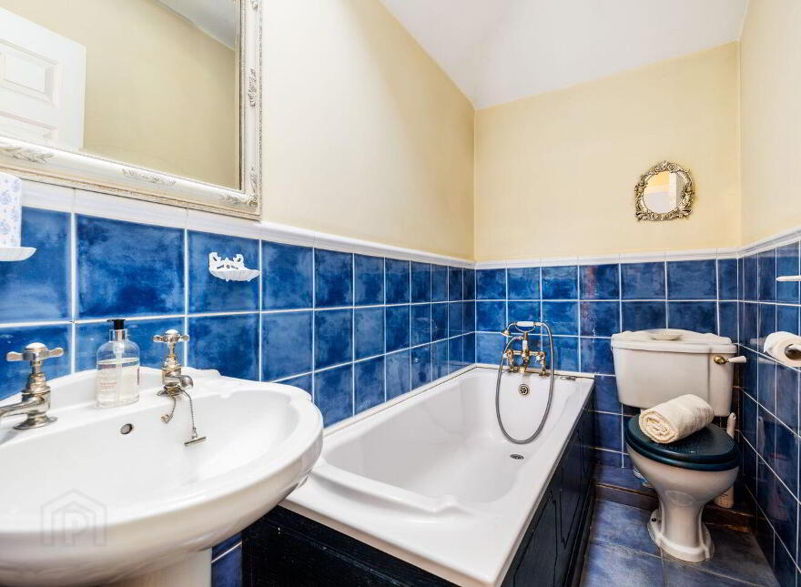 1 Barrow Street, Off Grand Canal Street, Dublin 4, D04R8X0