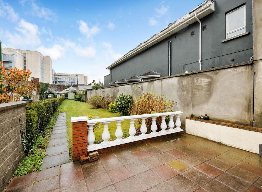 1 Barrow Street, Off Grand Canal Street, Dublin 4, D04R8X0