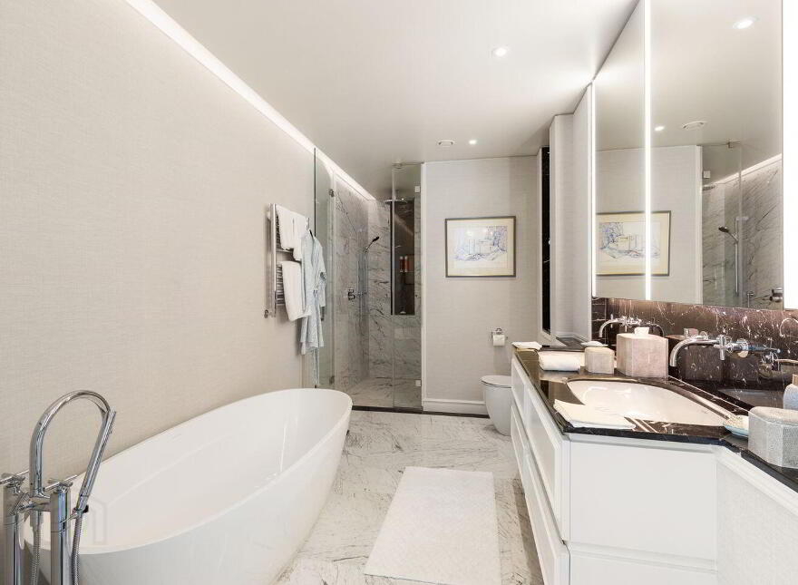28 The Hutchins, Lansdowne Place, Ballsbridge, Ballsbridge, D04W4A8