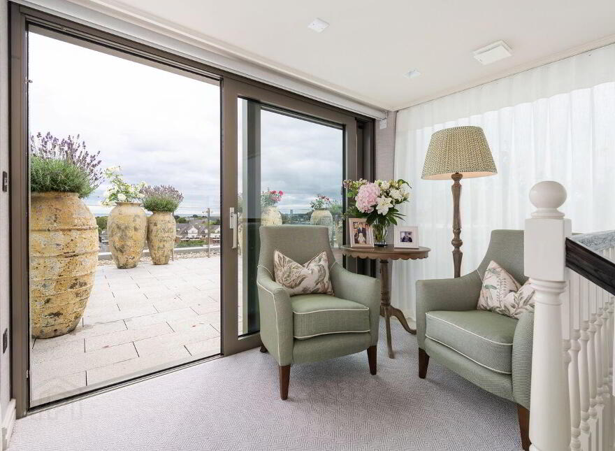 28 The Hutchins, Lansdowne Place, Ballsbridge, Ballsbridge, D04W4A8