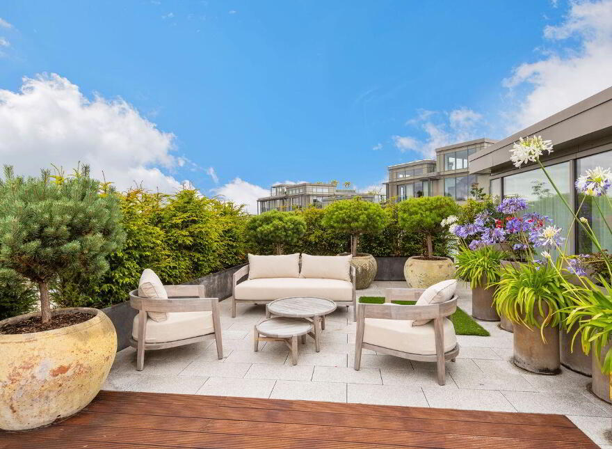 28 The Hutchins, Lansdowne Place, Ballsbridge, Ballsbridge, D04W4A8