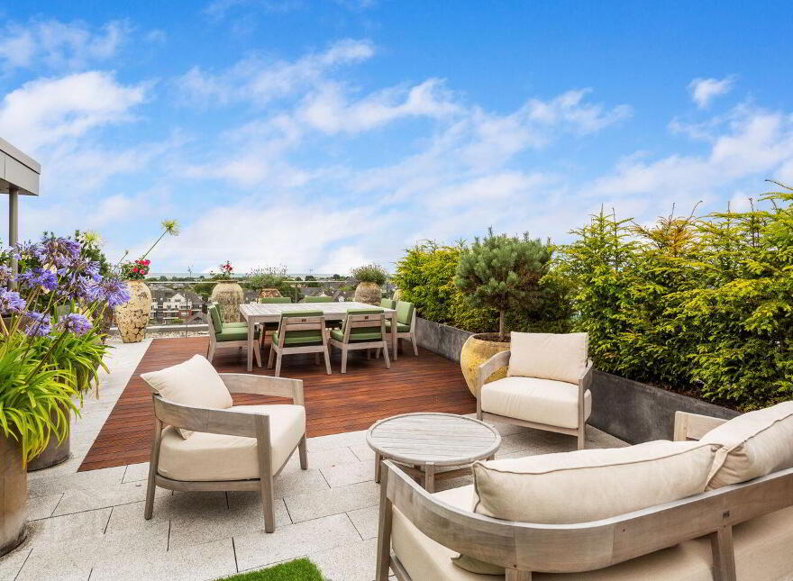 28 The Hutchins, Lansdowne Place, Ballsbridge, Ballsbridge, D04W4A8