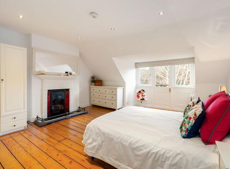 59 Ailesbury Road, Ballsbridge, Ballsbridge, D04A2W1
