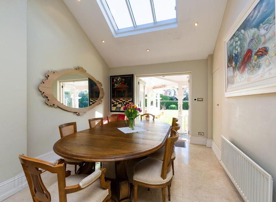 Melfort, 19 Shrewsbury Road, Ballsbridge, Ballsbridge, D04T0H7
