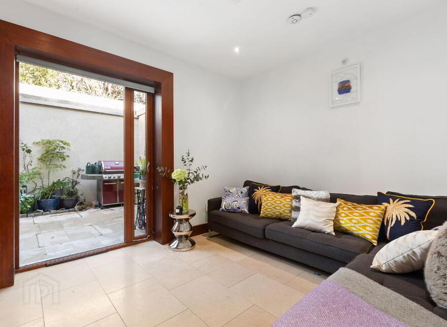 44 Raglan Lane, Ballsbridge, Ballsbridge, D04Y7Y3