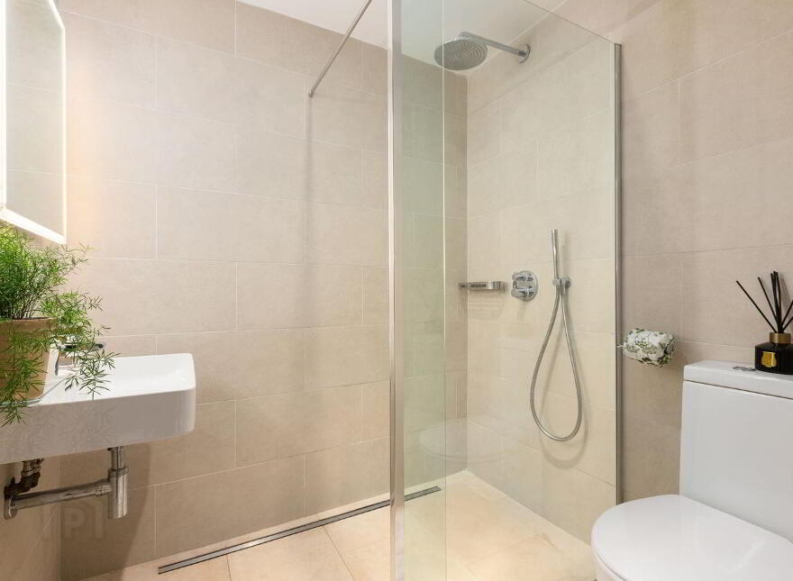 44 Raglan Lane, Ballsbridge, Ballsbridge, D04Y7Y3