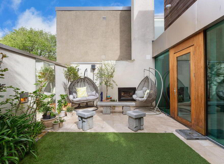 44 Raglan Lane, Ballsbridge, Ballsbridge, D04Y7Y3