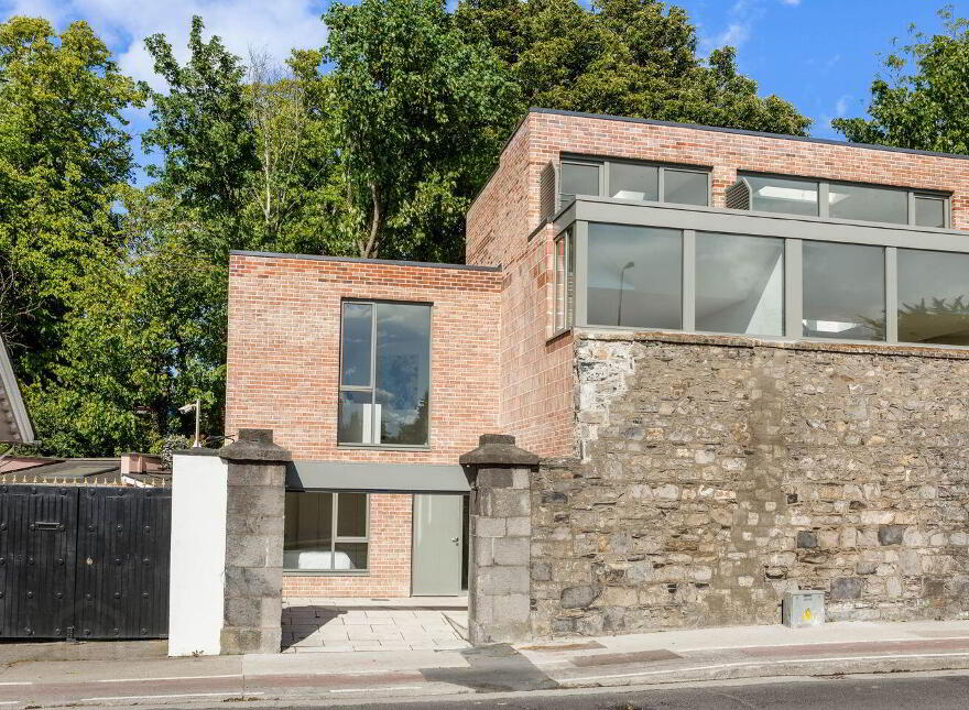 Belville Mews, 4 Stillorgan Road, Donnybrook, Donnybrook, D04P8W6