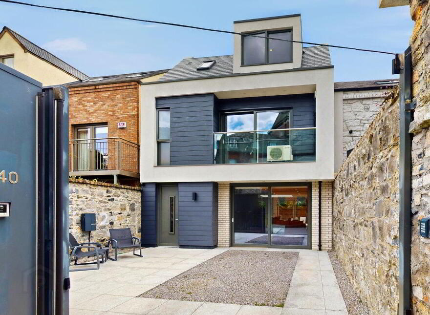 40 Leeson Place, Dublin 2, D02H3C1