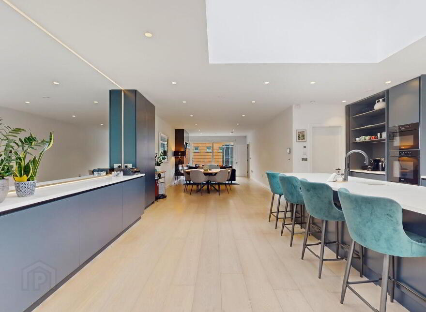 40 Leeson Place, Dublin 2, D02H3C1