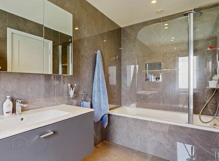 40 Leeson Place, Dublin 2, D02H3C1