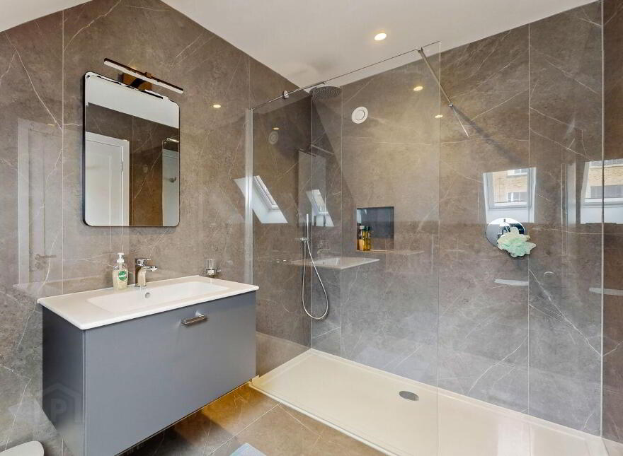 40 Leeson Place, Dublin 2, D02H3C1