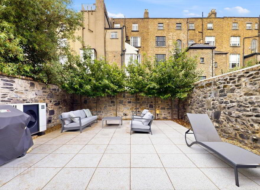 40 Leeson Place, Dublin 2, D02H3C1