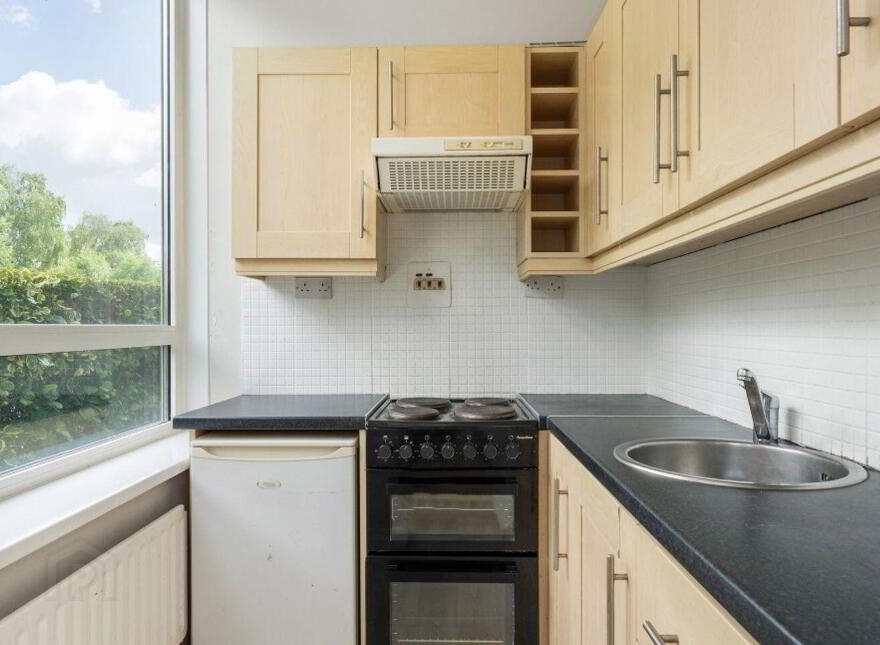 No, 1 St. Ann's Apartments, Ailesbury Road,, Ballsbridge, Ballsbridge, D04FP62