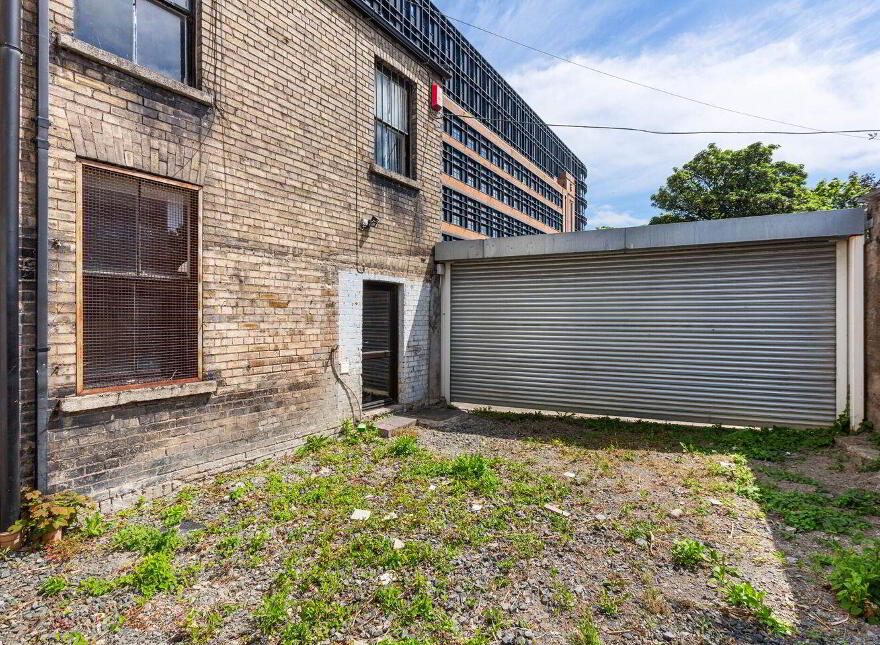 13 Lower Grand Canal Street, Dublin 2, D02T268