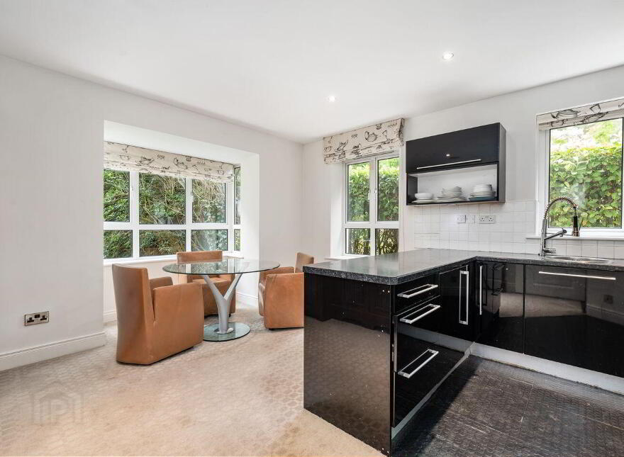 Ballsbridge Wood, Ballsbridge, Ballsbridge, D04TH77