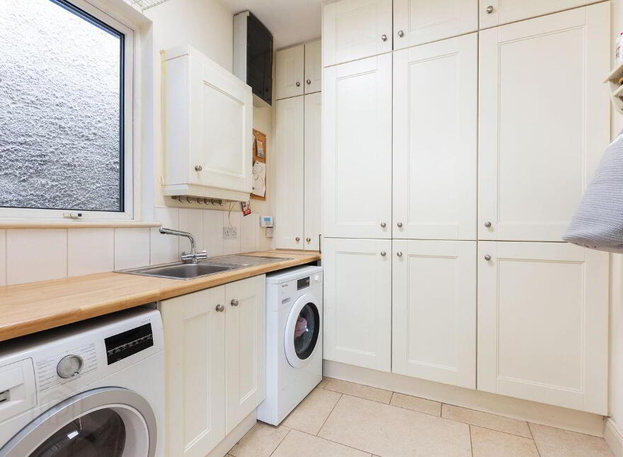 37 Woodbine Road, Booterstown, A94HT62