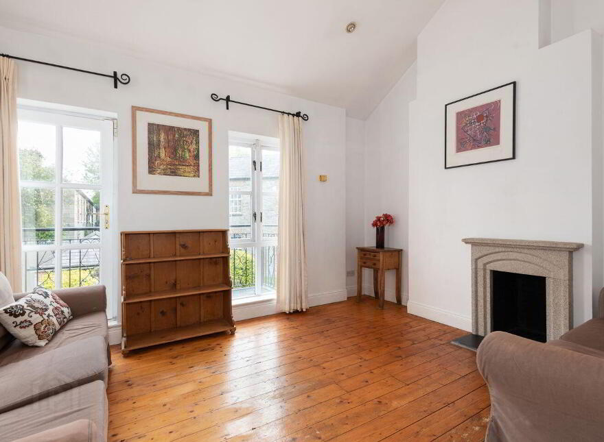 32 Haddington Square, Haddington Road, Ballsbridge, Ballsbridge, D04C2V3