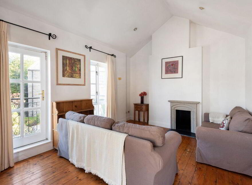 32 Haddington Square, Haddington Road, Ballsbridge, Ballsbridge, D04C2V3