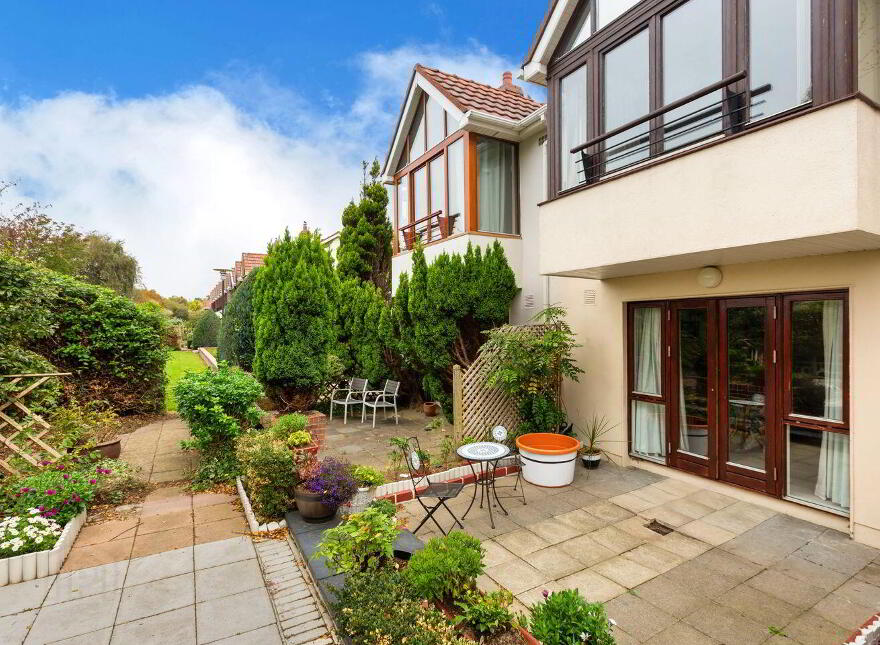 7 The Hedgerows, Foxrock, Foxrock, D18X8H2