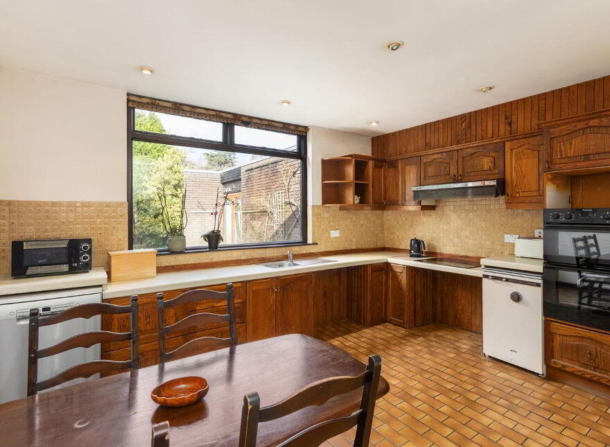 20 Kilteragh Pines, Foxrock, Foxrock, D18T6P6