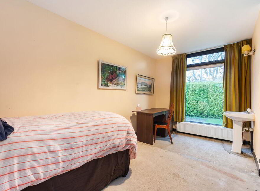 20 Kilteragh Pines, Foxrock, Foxrock, D18T6P6