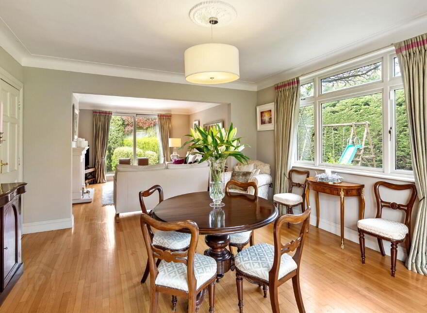 Castlemoyle, Leopardstown Road, Foxrock, Foxrock, D18K4H3