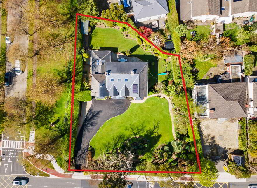 Castlemoyle, Leopardstown Road, Foxrock, Foxrock, D18K4H3