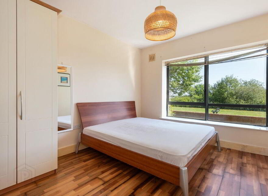 108 East Courtyard, Tullyvale, Cabinteely, Cabinteely, D18RR80