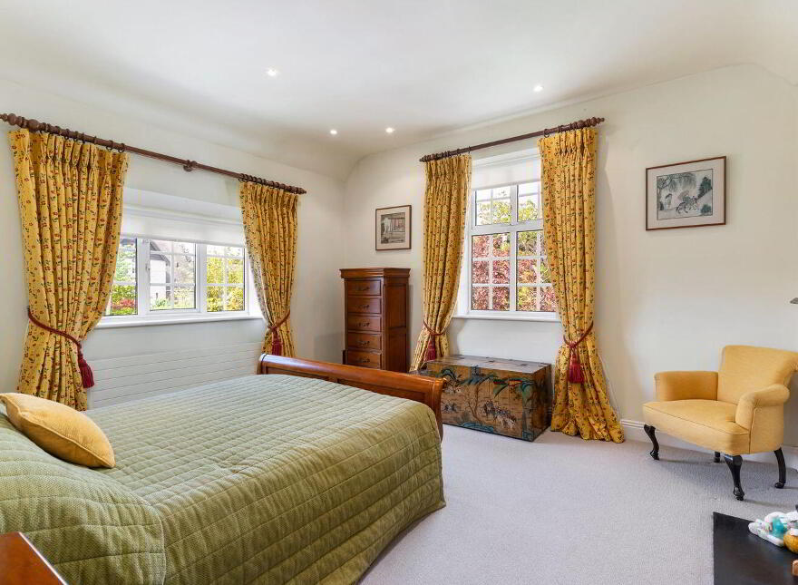 Woodview, Gordon Avenue, Dublin 18, D18N7Y0