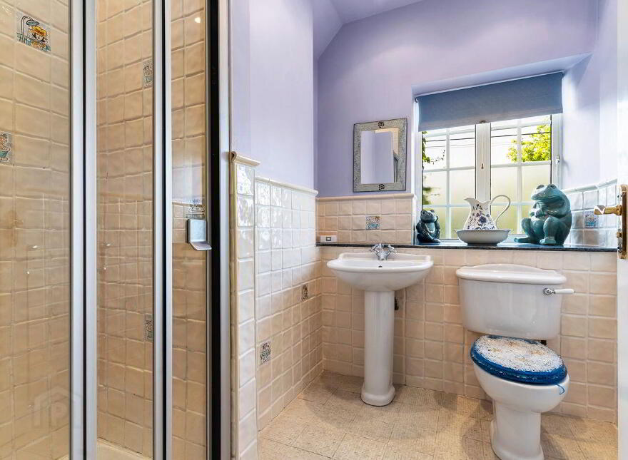 Woodview, Gordon Avenue, Dublin 18, D18N7Y0