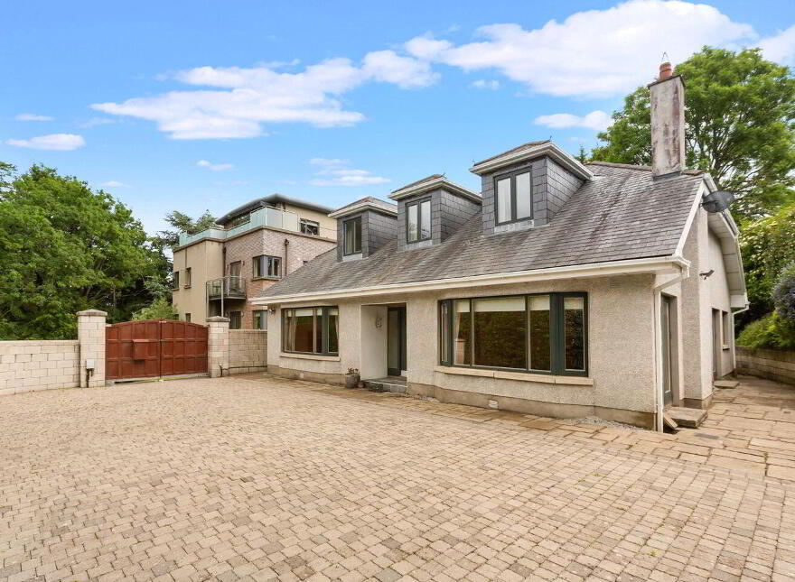 Clyrower, Kilgobbin Road, Stepaside, Stepaside, D18XH52