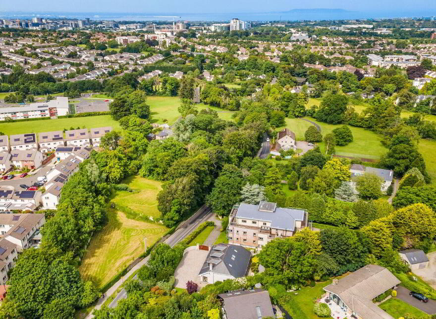 Clyrower, Kilgobbin Road, Stepaside, Stepaside, D18XH52