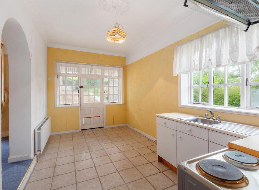 Hinchogue Cottage, Golf Lane, Carrickmines, Carrickmines, D18K6P1