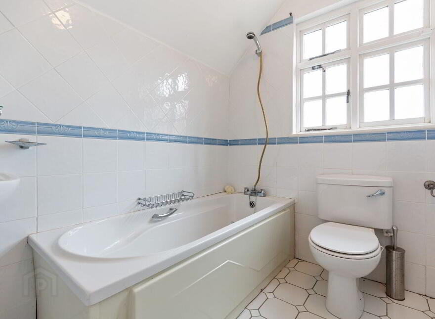 Hinchogue Cottage, Golf Lane, Carrickmines, Carrickmines, D18K6P1