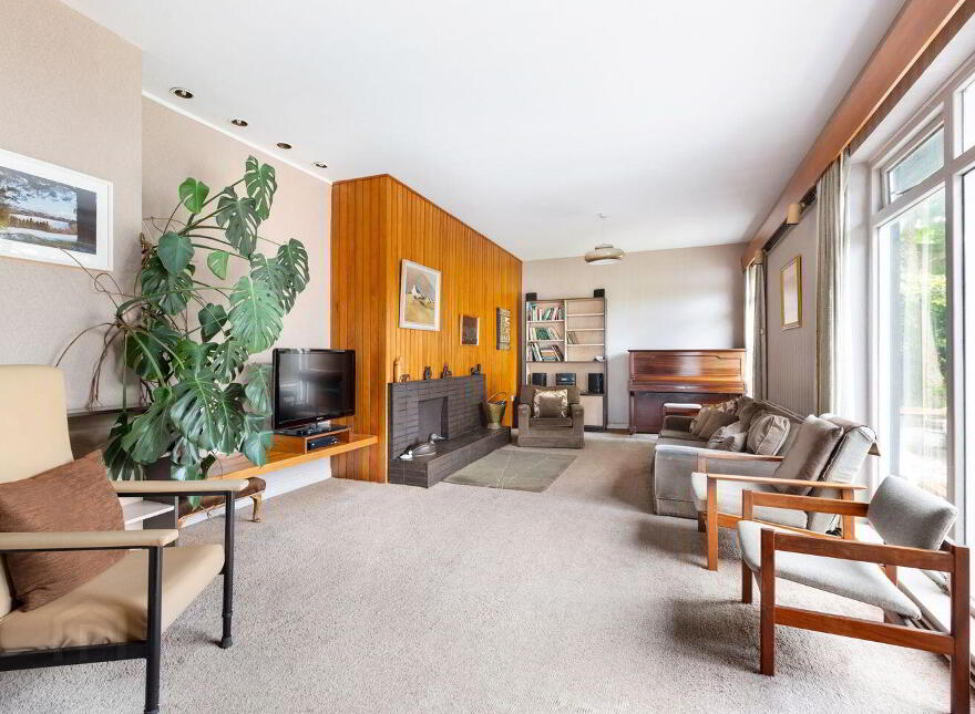Cragleigh, Leopardstown Road, Leopardstown, Leopardstown, D18P2N3