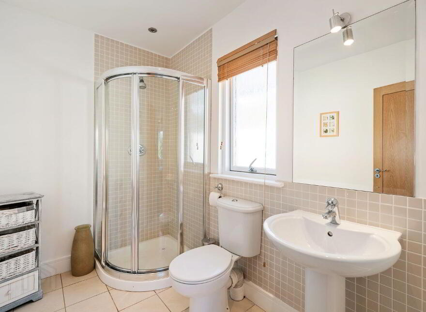 27 Cairnfort, Stepaside, Stepaside, D18K768
