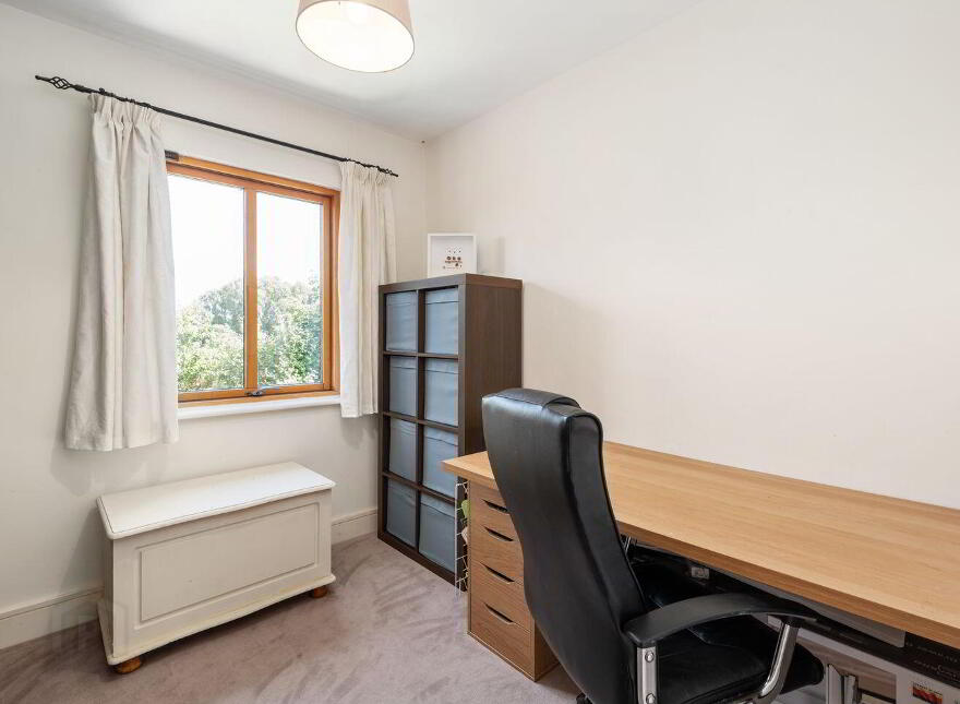 27 Cairnfort, Stepaside, Stepaside, D18K768