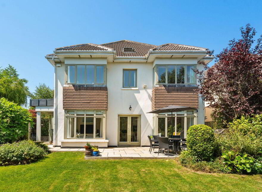 27 Cairnfort, Stepaside, Stepaside, D18K768