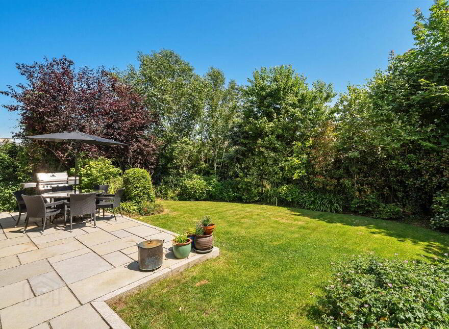 27 Cairnfort, Stepaside, Stepaside, D18K768