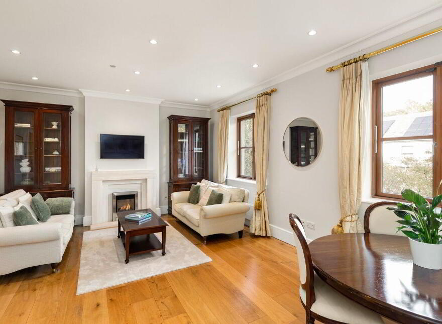 8 Cairnbrook Hall, Glenamuck Road, Carrickmines, Carrickmines, D18K1X1
