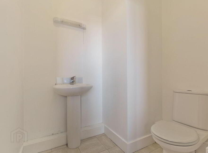 Apartment, 57 Block C, East Courtyard, Tullyvale, Dublin 18, D18N672