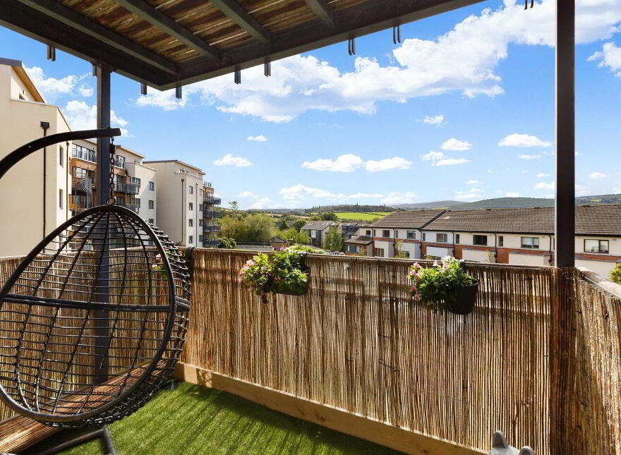 17 The Crescent, Carrickmines Manor, Carrickmines, Carrickmines, D18HY90