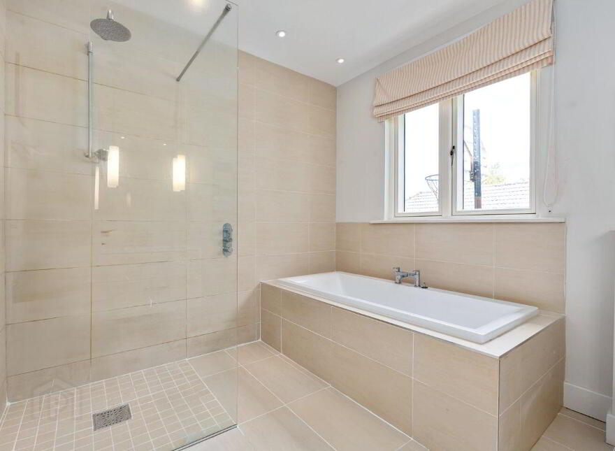 11 The Coppins, Foxrock, Foxrock, D18R9P8