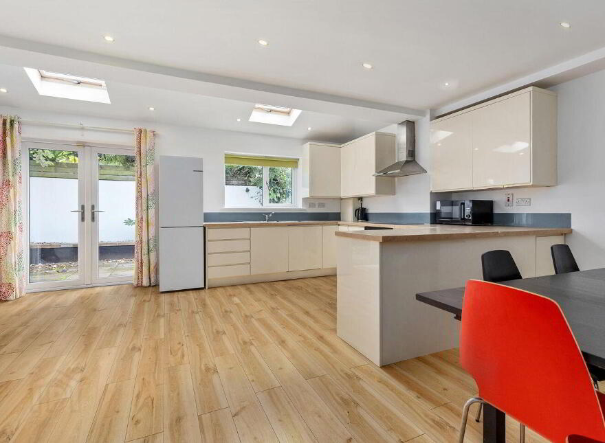 12 Connolly Gardens, Inchicore, Inchicore, D08F5P6